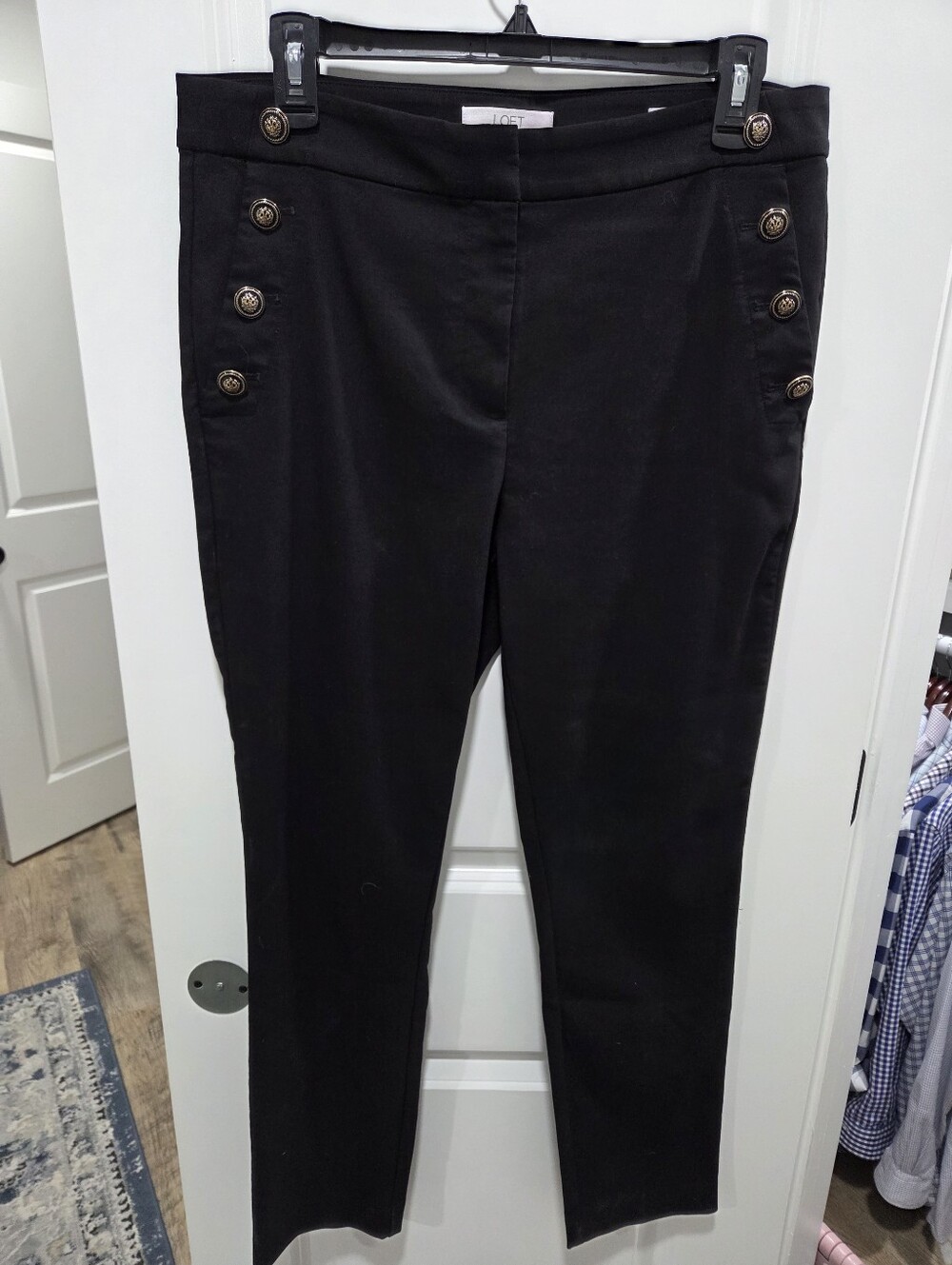 LOFT The Sutton Skinny Sailor Ankle Pants Black Gold Crest Buttons Size 8